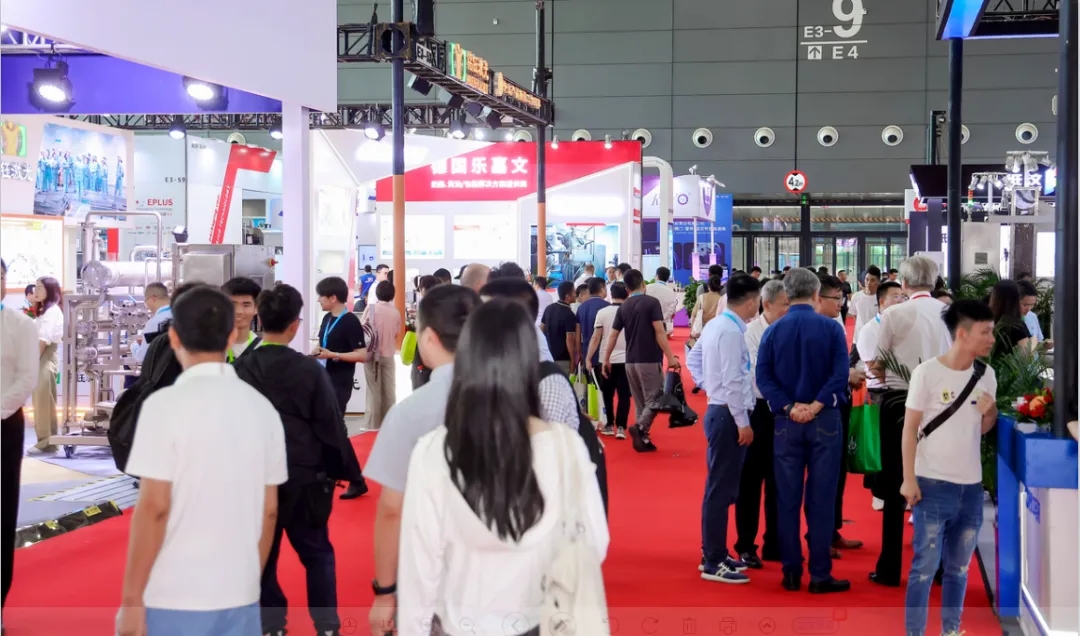 花花牛乳業(yè)集團黨委書記、董事長唐洪峰一行參加中國乳制品工業(yè)協(xié)會第三十次年會暨2024中國（國際）乳業(yè)技術(shù)博覽會