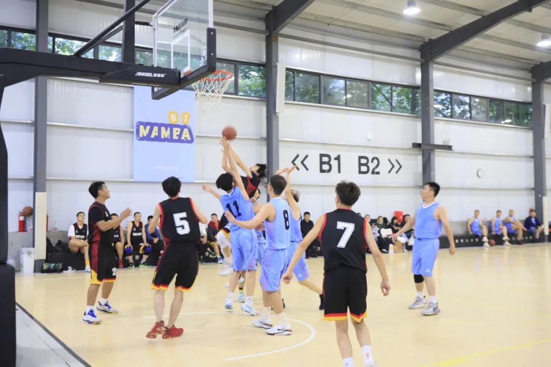 花花牛丨奪冠，奪冠，奪冠?。?！用冠軍為中國健兒喝彩?。?！