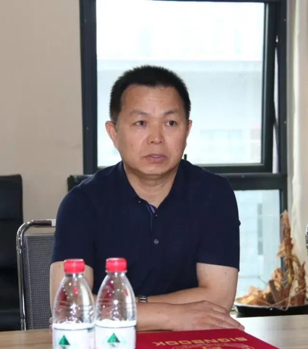 愛心奶情系學(xué)子，公益情溫暖人心—河南花花牛乳業(yè)集團(tuán)助力基金會(huì)“圓夢計(jì)劃?一杯奶”公益項(xiàng)目，愛心捐贈(zèng)善款50萬元！