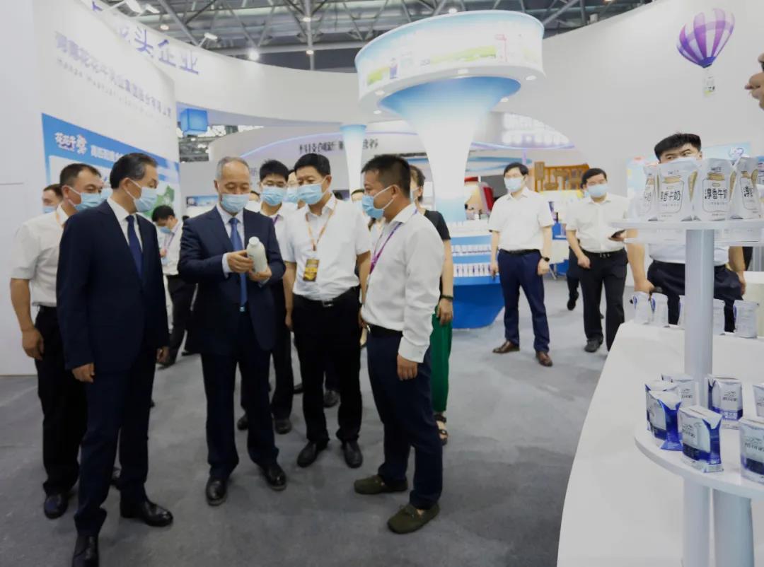 第十二屆中國(guó)奶業(yè)大會(huì)、中國(guó)奶業(yè)展覽會(huì)暨2021中國(guó)奶業(yè)20強(qiáng)（D20）峰會(huì)在合肥盛大召開(kāi)