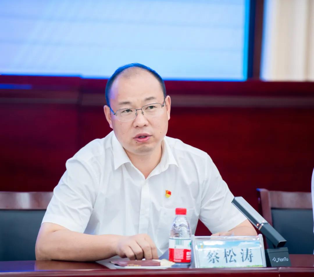 花花牛| 蘭考縣人民政府與蒙牛、花花牛達(dá)成戰(zhàn)略合作 助力河南奶業(yè)高質(zhì)量發(fā)展