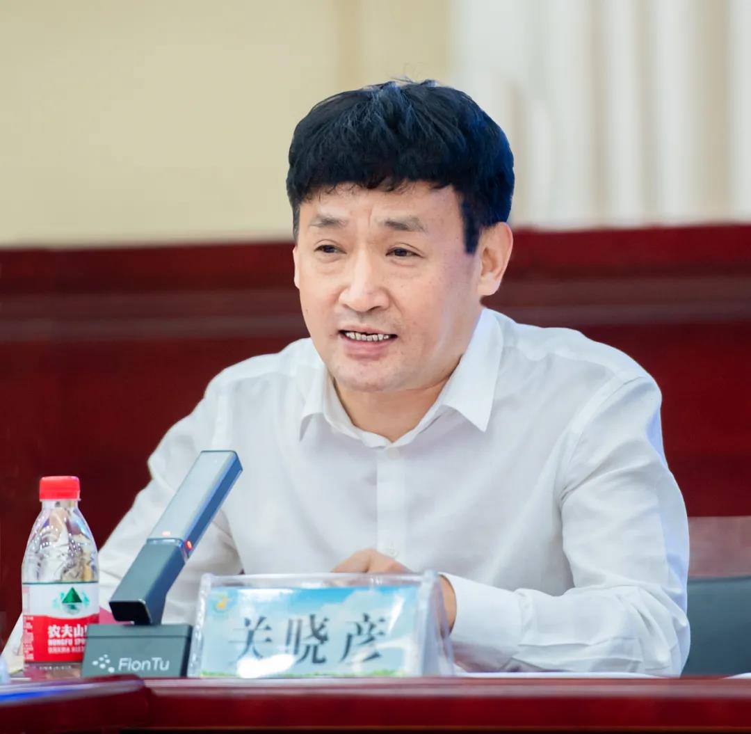 花花牛| 蘭考縣人民政府與蒙牛、花花牛達(dá)成戰(zhàn)略合作 助力河南奶業(yè)高質(zhì)量發(fā)展