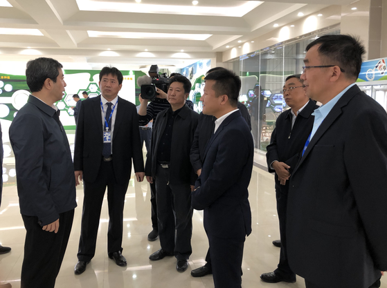 河南省委副書記、省長陳潤兒一行蒞臨 花花牛集團(tuán)魯山瑞亞牧業(yè)有限公司視察調(diào)研