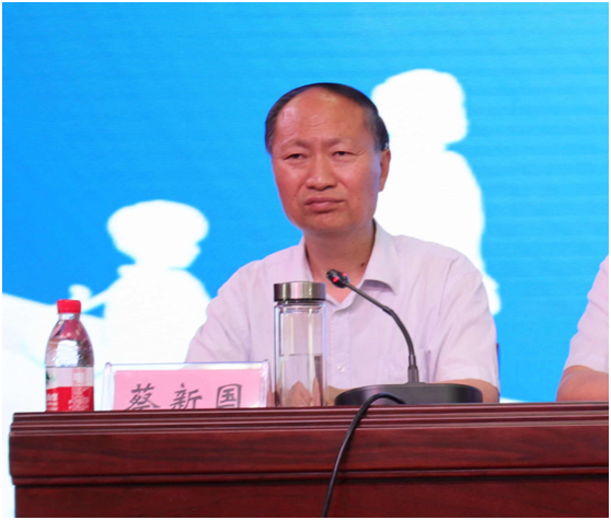 “健康中原，牛奶伴您行——花花牛乳業(yè)集團(tuán)2018中國小康牛奶行動(dòng)” 公益助學(xué)啟動(dòng)儀式隆重舉行